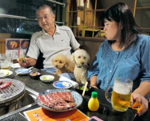 kinai vis daugiau augina šunų